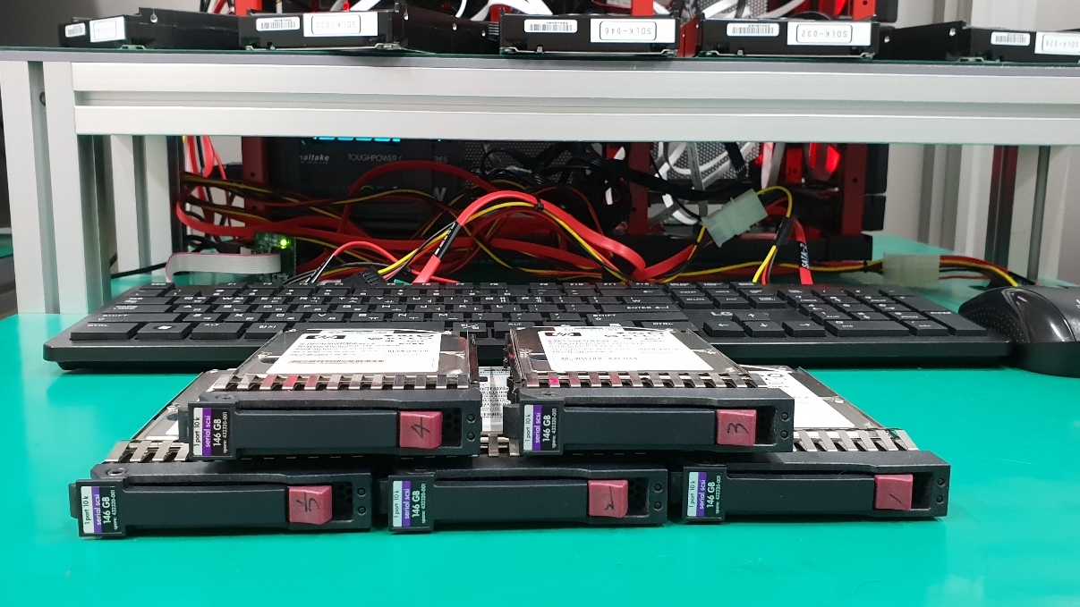 SAS 146GB 디스크 5개를 RAID로 구성한 HP 서버 복구